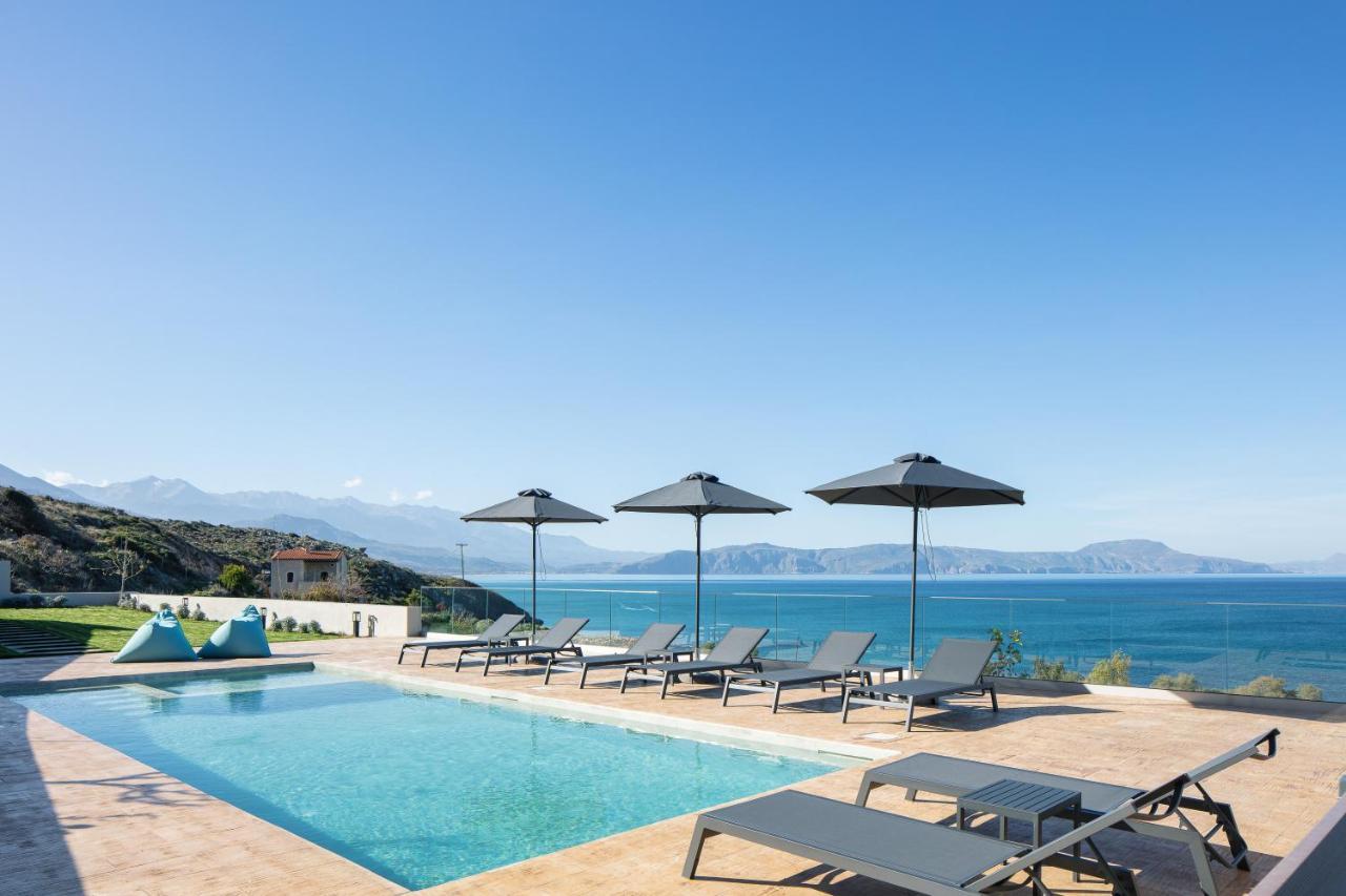 Pietra Di Mare Aparthotel Petres  Екстериор снимка