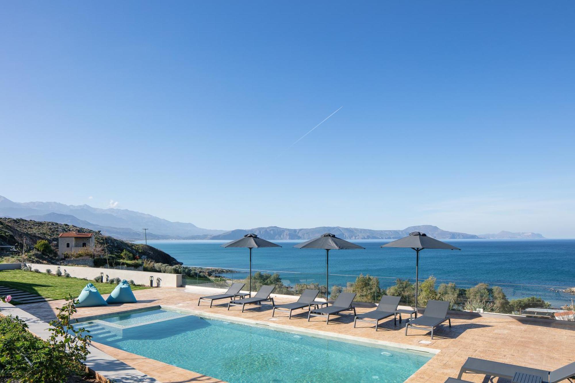 Pietra Di Mare Aparthotel Petres  Екстериор снимка